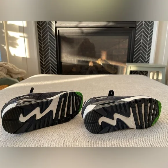 Nike Air Max 90 LTR SE (PS) Little Kids' Shoes Black-Scream Green DN4377-001