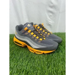 Nike Air Max 95 No Sew Grey Laser Orange 2013 616190-080 Men’s Size 11