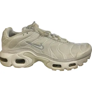 Nike ~ Air Max Plus Triple White ~ Running Shoes ~ TN AIR ~ Size US 8