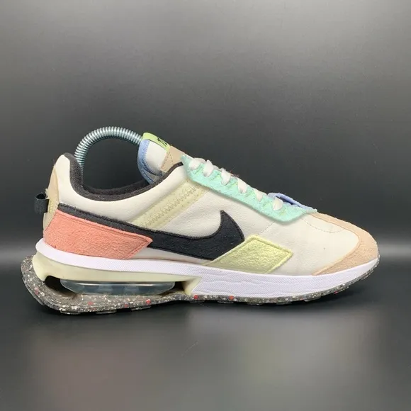 Nike Air Max Pre-Day Running Shoes DQ7634-100 Men's Sz 7.5 Women's Sz 9