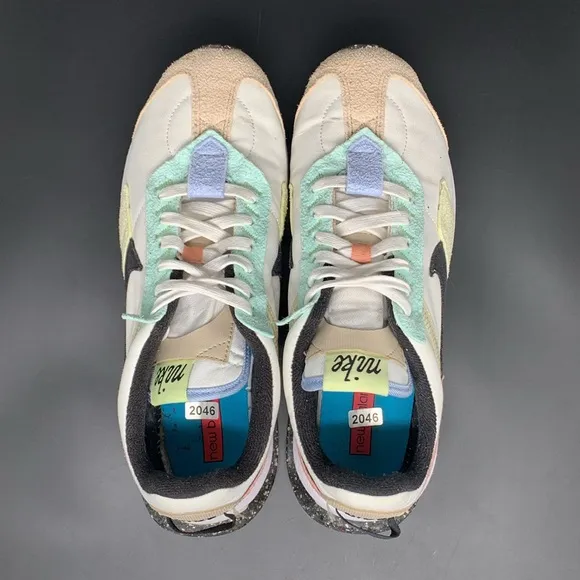 Nike Air Max Pre-Day Running Shoes DQ7634-100 Men's Sz 7.5 Women's Sz 9