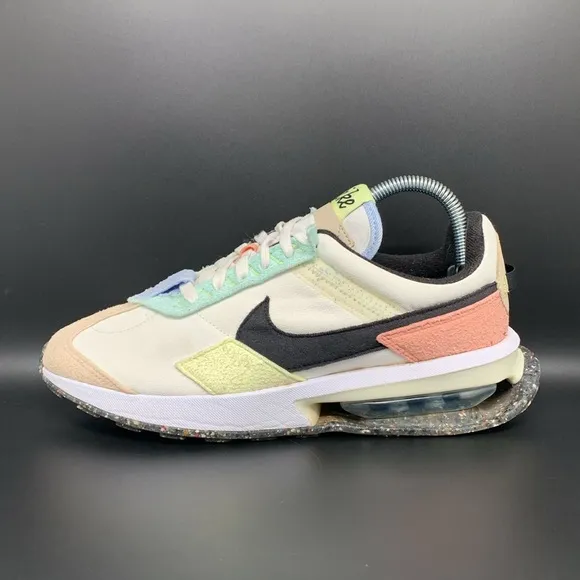 Nike Air Max Pre-Day Running Shoes DQ7634-100 Men's Sz 7.5 Women's Sz 9