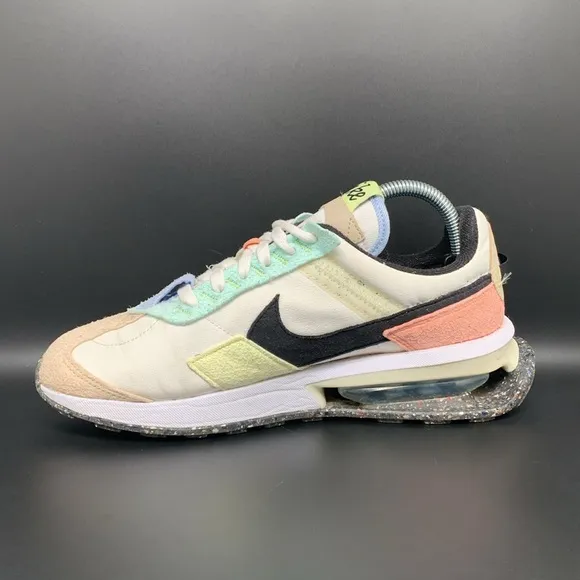 Nike Air Max Pre-Day Running Shoes DQ7634-100 Men's Sz 7.5 Women's Sz 9
