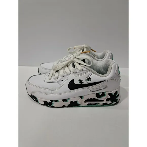 Nike Air Max Size 3Y FJ3166-100 Pre Owned Great‎ Condition White With Flower