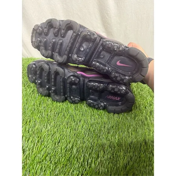 Nike Air VaporMax Plus Atmosphere Grey/Active Fuchsia Men’s Size 14 worn Once