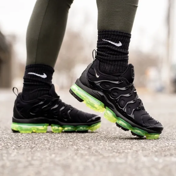 Nike Air Vapormax Plus （ box without lid )
