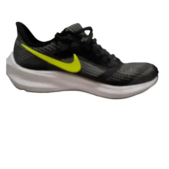 Nike Air Zoom Pegasus 39 Black Running Shoes Unisex Size 5.5Y