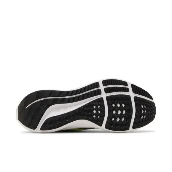 Nike Air Zoom Pegasus 39 Black Running Shoes Unisex Size 5.5Y