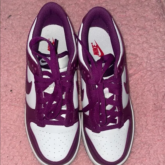 Nike big kids Purple and White dunks