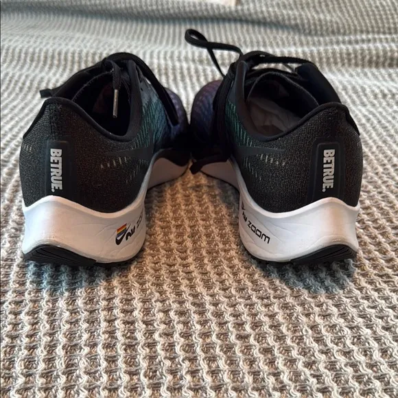 Nike Black Athletic Shoes with Streamlined Design