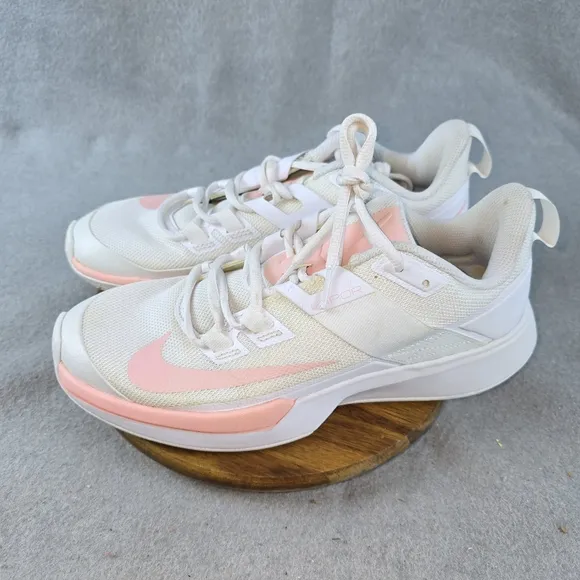 Nike Court Vapor Lite Tennis Shoes, Size 8.5 W