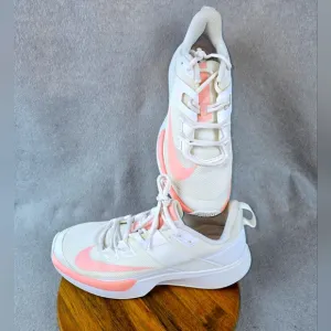 Nike Court Vapor Lite Tennis Shoes, Size 8.5 W
