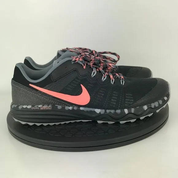 Nike Dual Fushion Trail 2 Black/Peach Running Shoes 819147-001 Women's Size 9