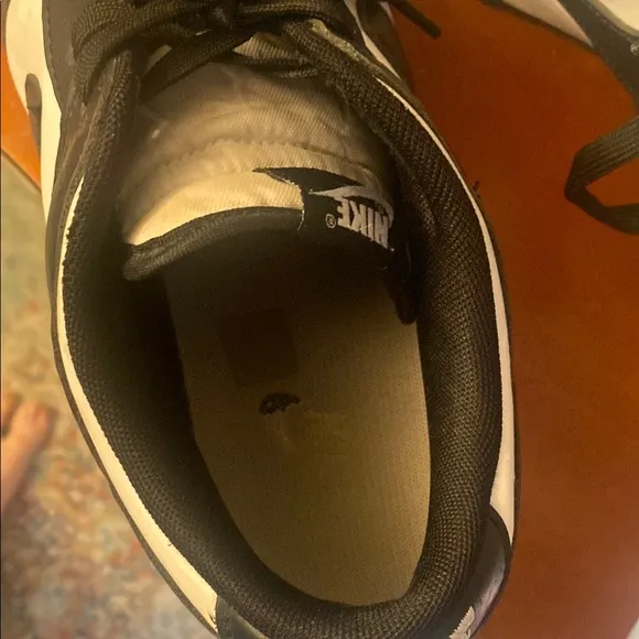 Nike Dunks Low Men's Black and White Sneakers
