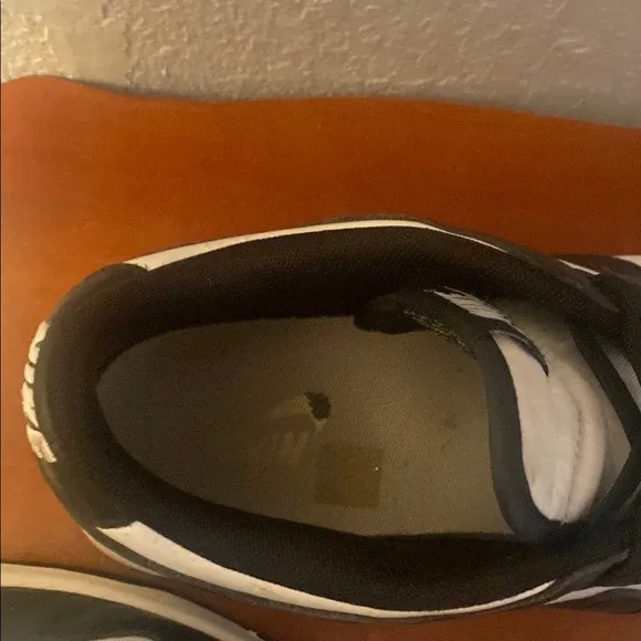 Nike Dunks Low Men's Black and White Sneakers