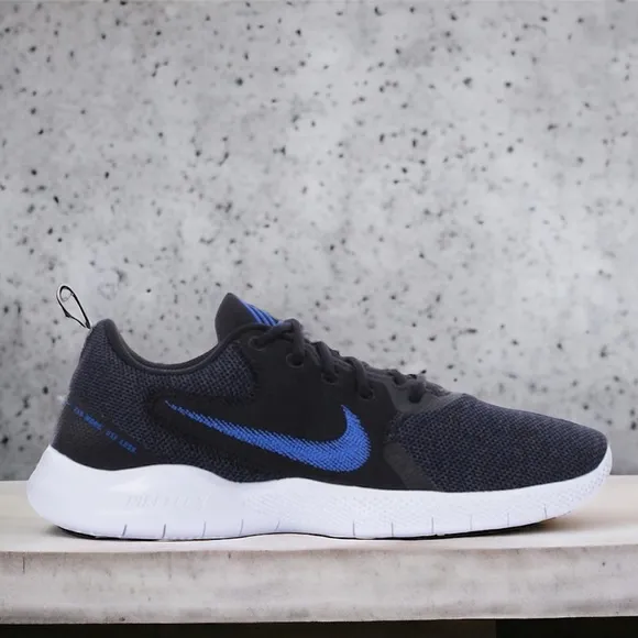Nike FLEX EXPERIENCE RUN 10  Shoes Sneakers Size 8 W 4E - MENS