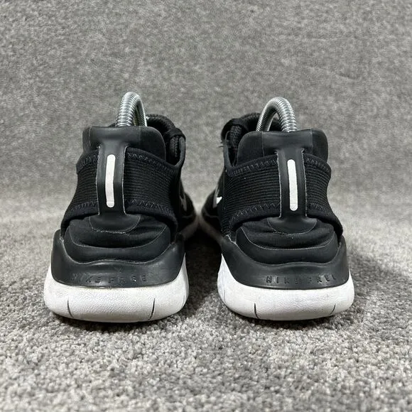 Nike Free RN 2018 Black White Athletic Running Shoes 942837 001 Womens Size 9