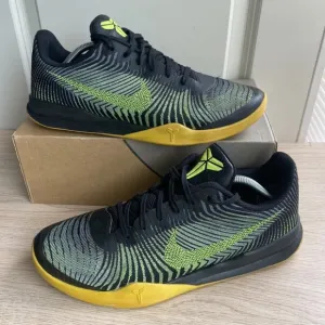 NIKE KB 2016 Kobe Basketball MENTALITY II Shoes VOLT/BLACK - MEN  10