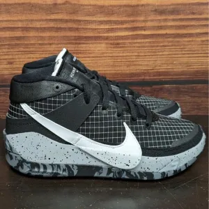 Nike KD 13 Kevin Durant Oreo Men's 6, Women's 7.5 Black White Shoes CI9948-004