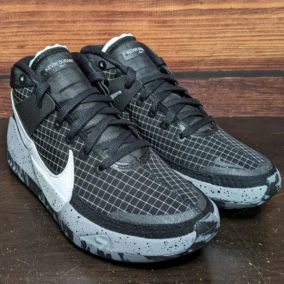 Nike KD 13 Kevin Durant Oreo Men's 6, Women's 7.5 Black White Shoes CI9948-004