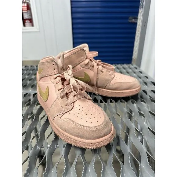 Nike Kids Air Jordan 1 Mid BQ6931-600 Coral Sneaker Shoes Size 6.5 Women's‎ 7.5