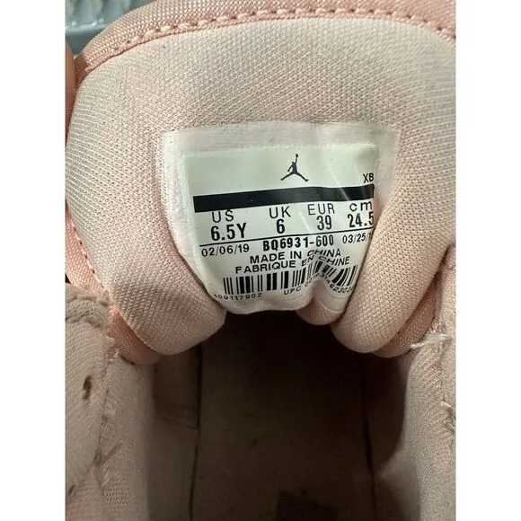 Nike Kids Air Jordan 1 Mid BQ6931-600 Coral Sneaker Shoes Size 6.5 Women's‎ 7.5