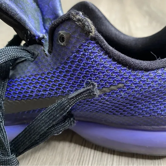 Nike Kobe 10 blackout 2014 Size‎ 4.5Y Purple Black Basketball Shoes 726067-005