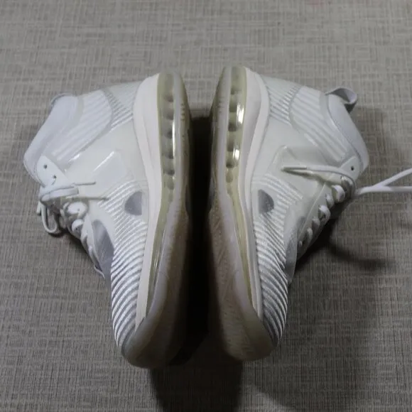 Nike Lebron James X John Elliot Icon QS &quot;Sail&quot; White Athletic Shoes