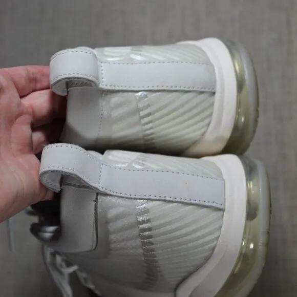 Nike Lebron James X John Elliot Icon QS &quot;Sail&quot; White Athletic Shoes