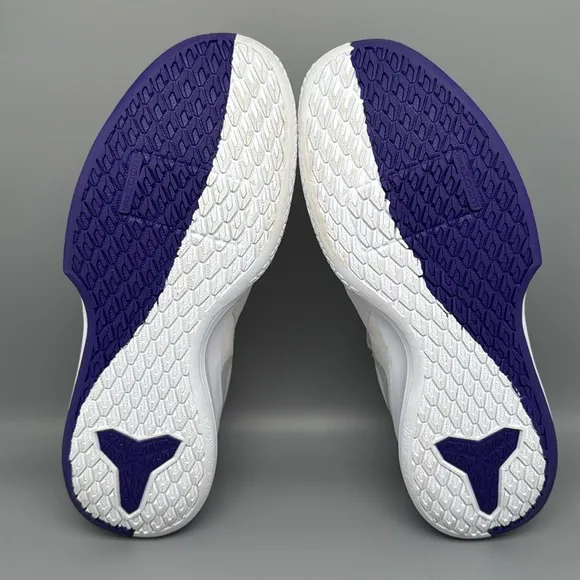 Nike Mamba Fury Basketball Shoes CK2087-101 Men's Sz 11.5