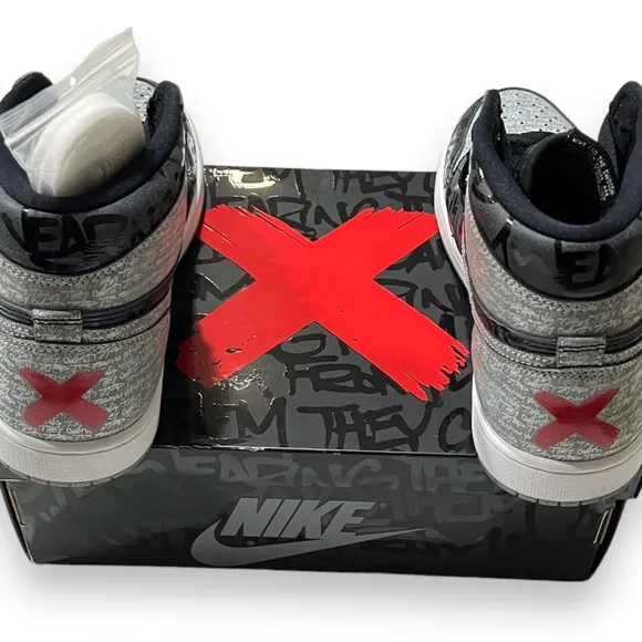 Nike Men's Jordan Retro 1 REBELLIONAIRE  Black and Gray High-Top Sneakers MEW