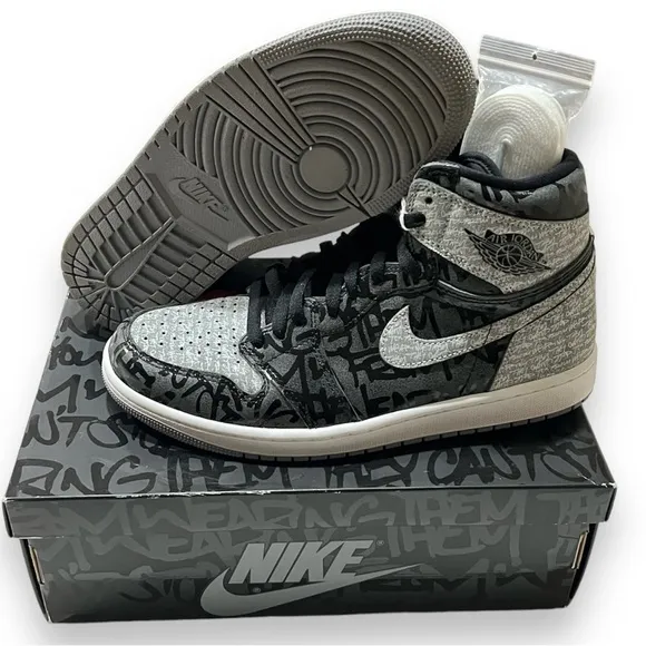 Nike Men's Jordan Retro 1 REBELLIONAIRE  Black and Gray High-Top Sneakers MEW