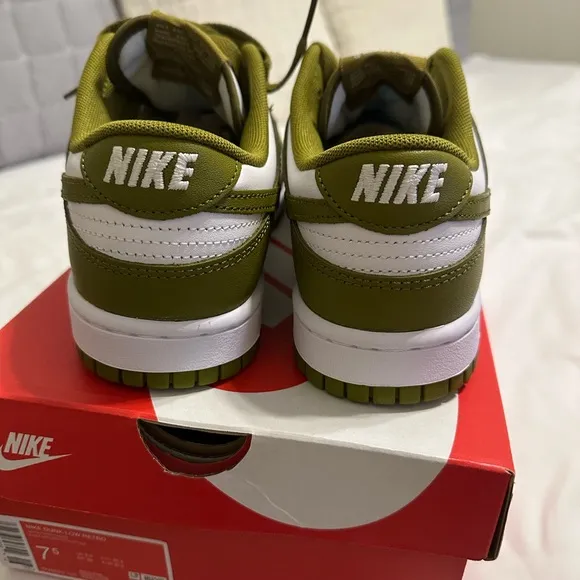 Nike Men's Olive Green Sneakers