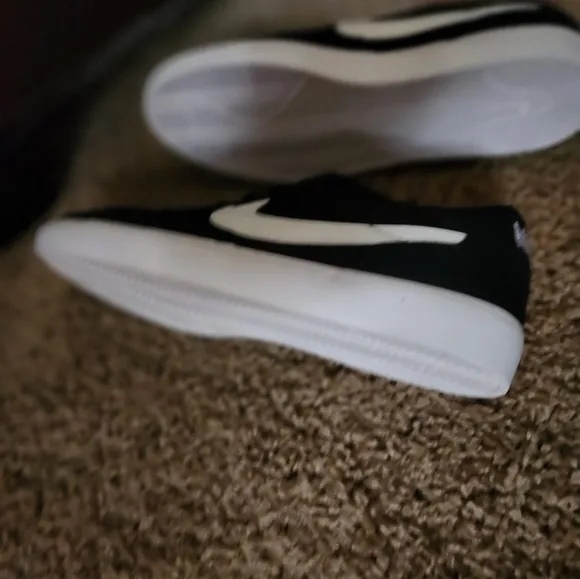 Nike Men's SB Heritage Vulc Shoes Black White Size 11 New