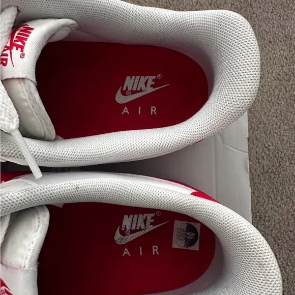 Nike Men's White and Red Sneakers