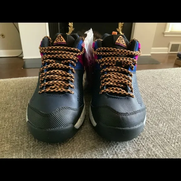 Nike Okwahn II ACG Obsidian Fuel Trail Pink Men’s Size 4.5, Women’s Size 6 NEW