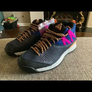 Nike Okwahn II ACG Obsidian Fuel Trail Pink Men’s Size 4.5, Women’s Size 6 NEW