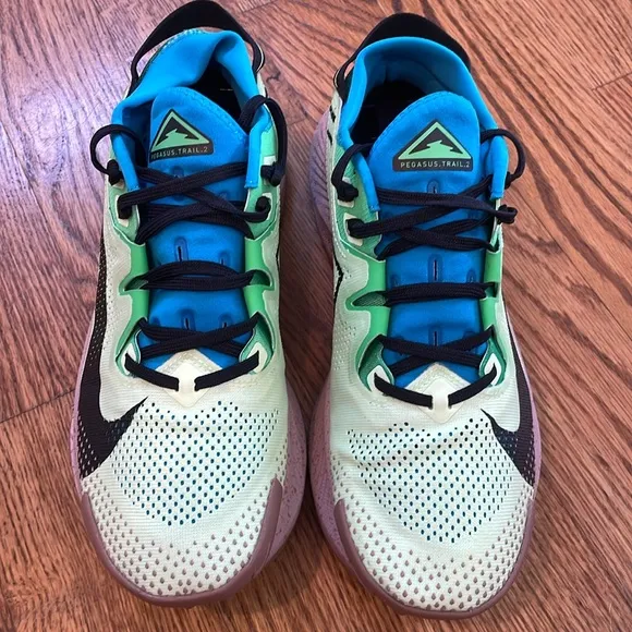Nike Pegasus Trail 2, Men's Trail Running Shoes. Size 8. Like New Condition.