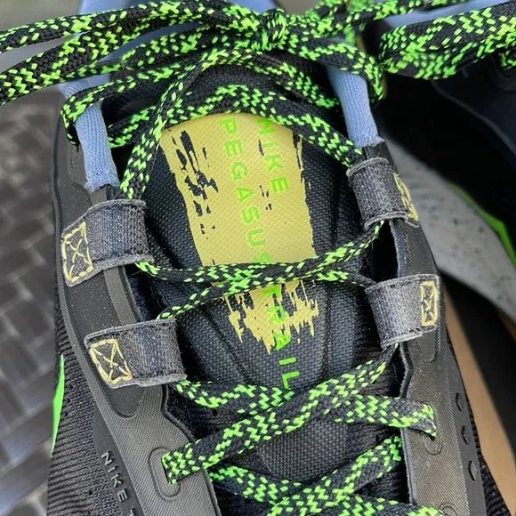 Nike Pegasus Trail 3 Sneakers