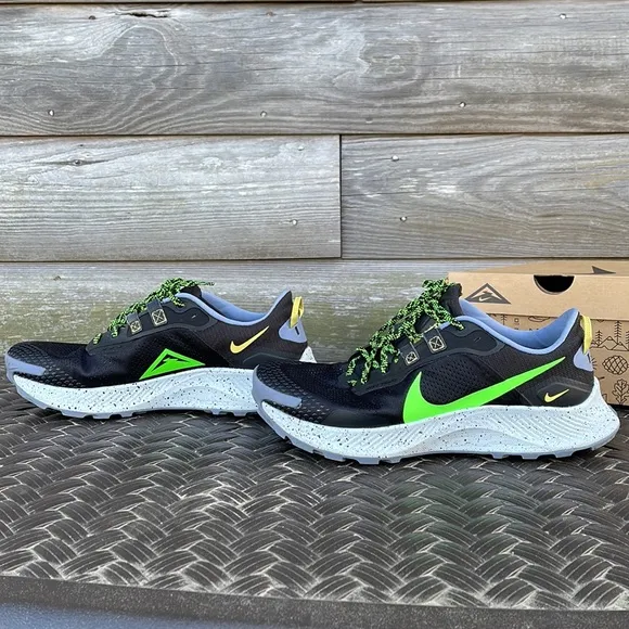 Nike Pegasus Trail 3 Sneakers