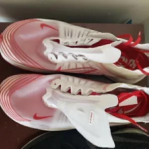 Nike Pre Owned Running Shoes Used  Size 11.5