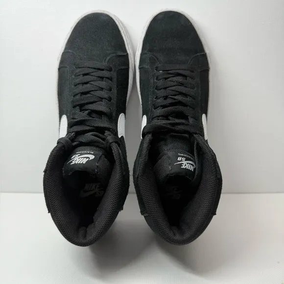 Nike SB BLAZER MID, SUEDE Men's Black and White High-Top Sneakers,