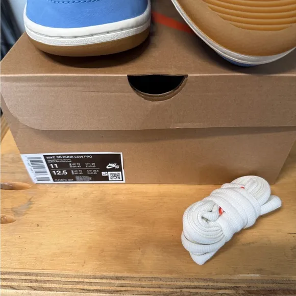 Nike SB Dunk Low Pro, size 11.0 (OPEN TO OFFERS)