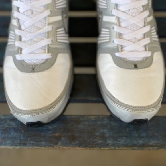 Nike Shox Turbo XI SL Mens Sneakers 11.5 White/Metallic Silver-Black 414941-100