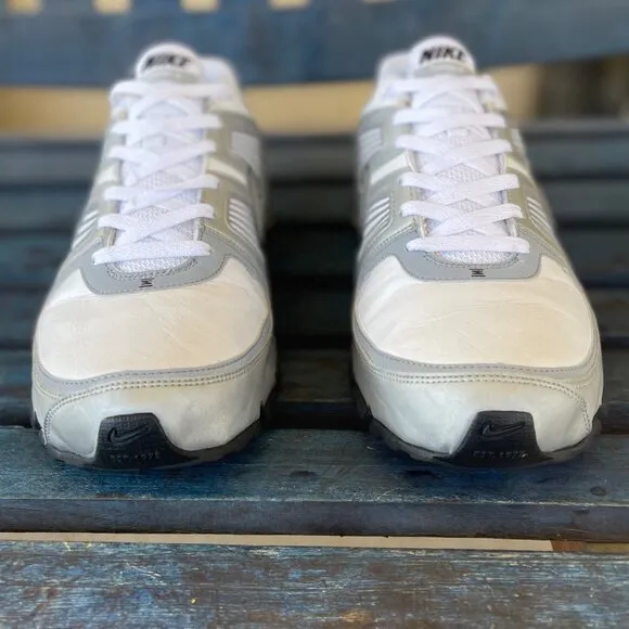 Nike Shox Turbo XI SL Mens Sneakers 11.5 White/Metallic Silver-Black 414941-100