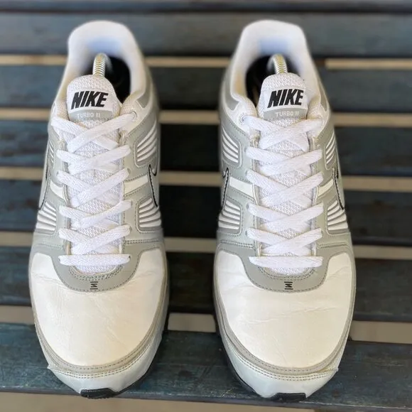 Nike Shox Turbo XI SL Mens Sneakers 11.5 White/Metallic Silver-Black 414941-100