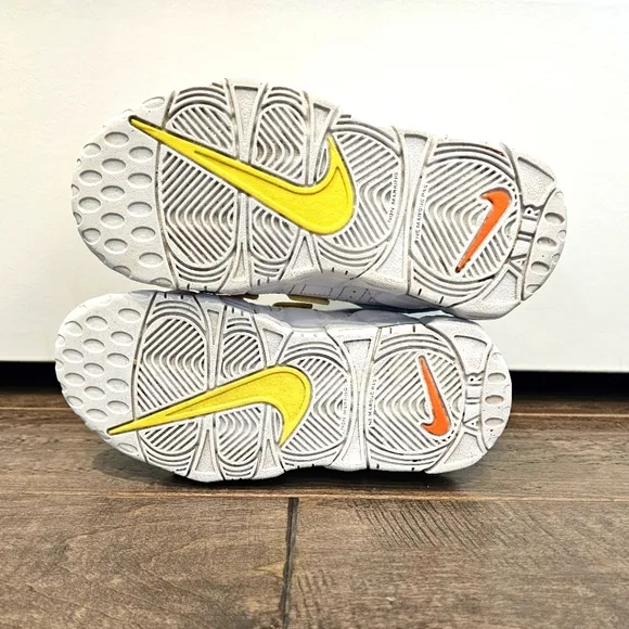 Nike Toddler White AIR More UPTEMPO Leather Girl's (Toddler) Sneakers Sz 12C