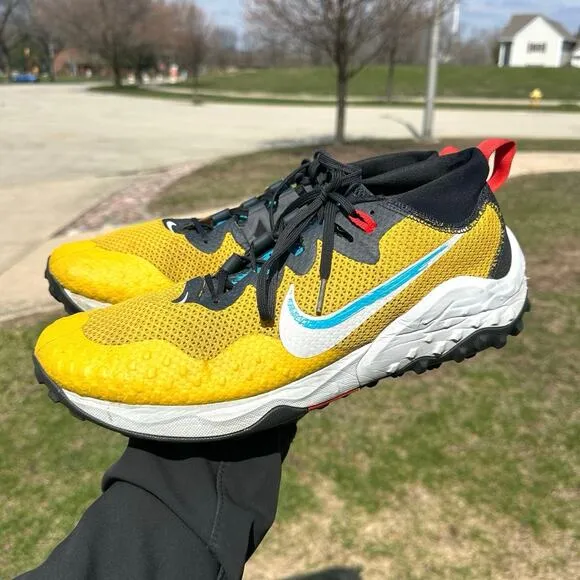 Nike Trail Wildhorse 7 Men’s Athletic Shoes Size 13 Dark Sulfur Yellow