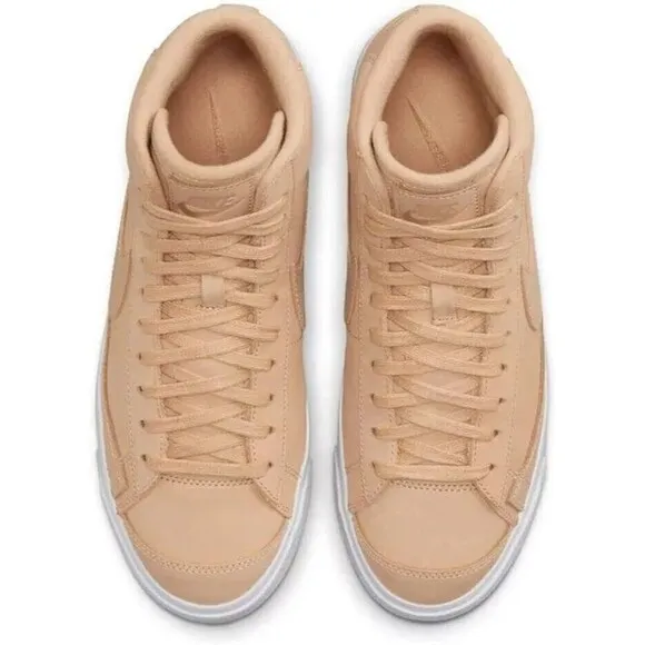 Nike Women's Blazer Mid Premium Casual Shoes in Beige/Vachetta Tan Size …
