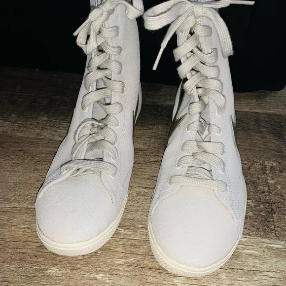 Nike Women's Racquette Mid Leather Ltr Birch Gray Gold High-Top Sneakers Size 8